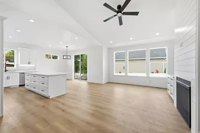 489 E 7800 S, Midvale, UT 84047 - Photo 4