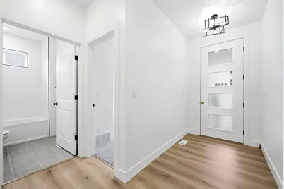 489 E 7800 S, Midvale, UT 84047 - Photo 6