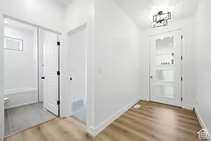 489 E 7800 S, Midvale, UT 84047 - Photo 6