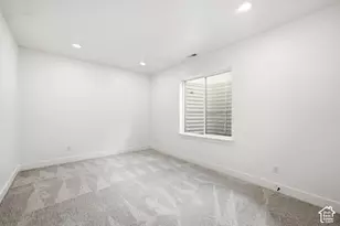 489 E 7800 S, Midvale, UT 84047 - Photo 28