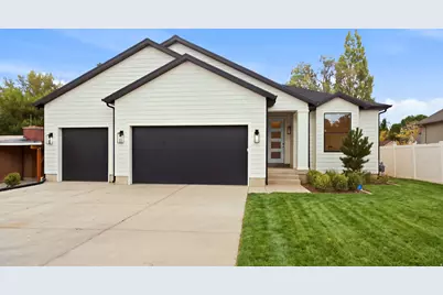 489 E 7800 S, Midvale, UT 84047 - Photo 2