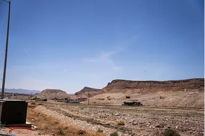 105 North Landfill Rd, Washington, UT 84780 - Photo 4