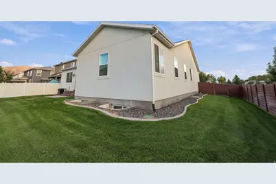 303 E 130 N, Vineyard, UT 84059 - Photo 30