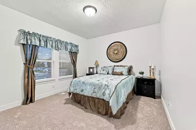 303 E 130 N, Vineyard, UT 84059 - Photo 18