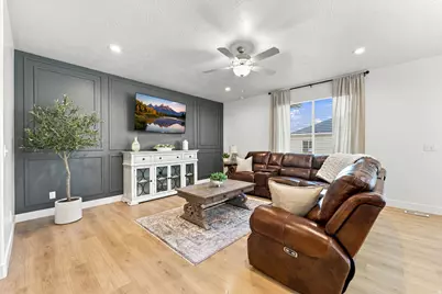 303 E 130 N, Vineyard, UT 84059 - Photo 6