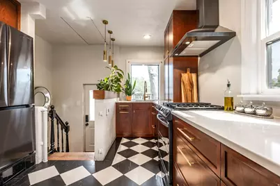 585 E Cleveland Ave S, Salt Lake City, UT 84105 - Photo 8
