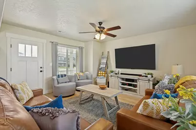 373 N 1400 W, Springville, UT 84663 - Photo 2