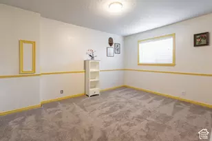 533 W Valley Dr N, Centerville, UT 84014 - Photo 26