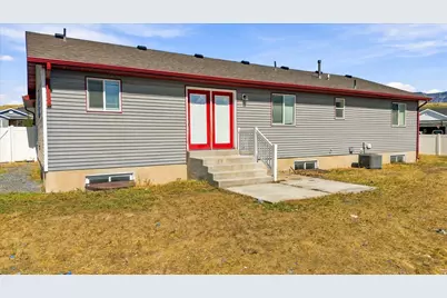 710 E 720 N, Smithfield, UT 84335 - Photo 40