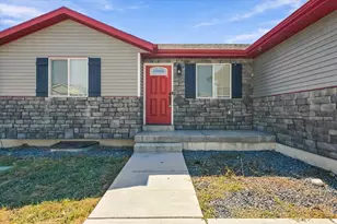 710 E 720 N, Smithfield, UT 84335 - Photo 36