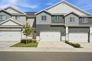 5113 E Lakefield Dr, Eagle Mountain, UT 84005 - Photo 2