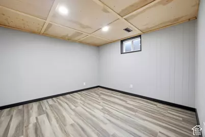 3779 S 2000 E, Salt Lake City, UT 84109 - Photo 32