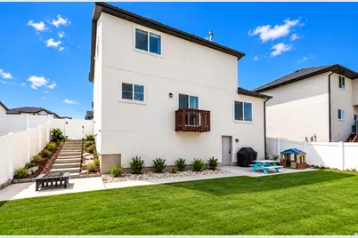 7224 N Silver Way E, Eagle Mountain, UT 84005 - Photo 4