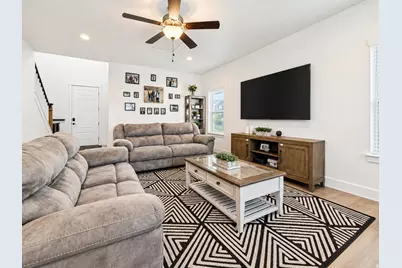 7224 N Silver Way E, Eagle Mountain, UT 84005 - Photo 8