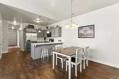 99 W Silver Springs Dr #1210, Orem, UT 84058 - Photo 4