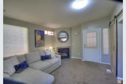 128 Overlook Dr, Hurricane, UT 84737 - Photo 2