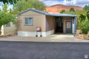 128 Overlook Dr, Hurricane, UT 84737 - Photo 1