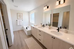 1063 N Summit View Dr, Harrisville, UT 84404 - Photo 8