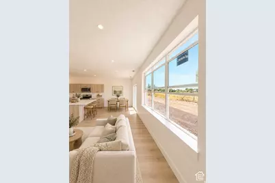 1059 N Summit View Dr, Harrisville, UT 84404 - Photo 4