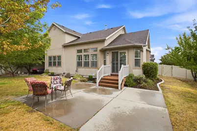 8156 S Bear Lake Ct, West Jordan, UT 84081 - Photo 42
