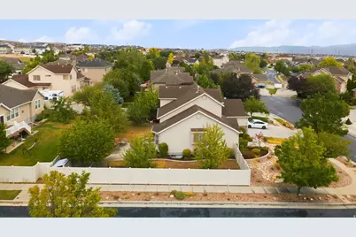 8156 S Bear Lake Ct, West Jordan, UT 84081 - Photo 52
