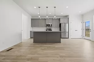 5024 W Daybreak Pkwy S, South Jordan, UT 84009 - Photo 4