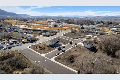 274 E 670 S #1, Payson, UT 84651 - Photo 22