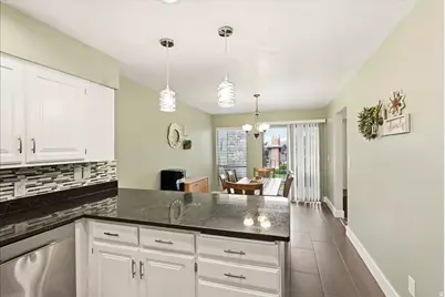 1334 Ridgewood Ln, Bountiful, UT 84010 - Photo 10