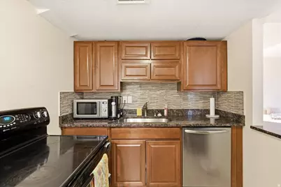 1334 Ridgewood Ln, Bountiful, UT 84010 - Photo 30