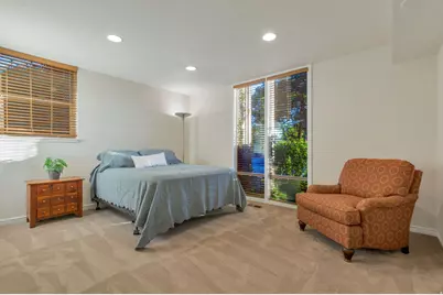 1833 S Paschal Cir E, Salt Lake City, UT 84108 - Photo 10