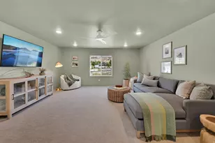 76 E Spgs Ln, Providence, UT 84332 - Photo 16