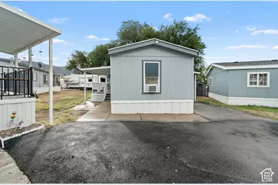 125 Barrington Way, Layton, UT 84041 - Photo 2