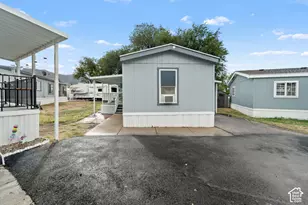 125 Barrington Way, Layton, UT 84041 - Photo 2