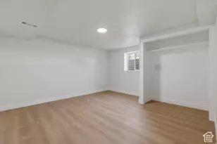 1358 E Maplewood Dr, Murray, UT 84121 - Photo 20
