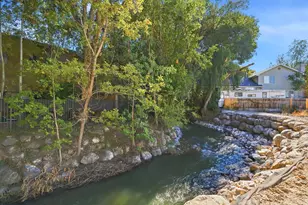 657 E Spruce Glen Rd S, Murray, UT 84107 - Photo 1