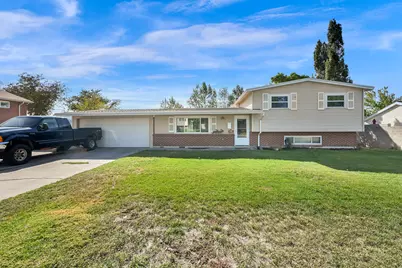 6312 S 560 E, Murray, UT 84107 - Photo 2