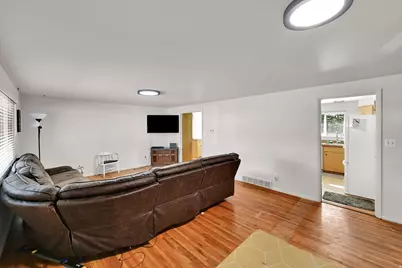 6312 S 560 E, Murray, UT 84107 - Photo 4