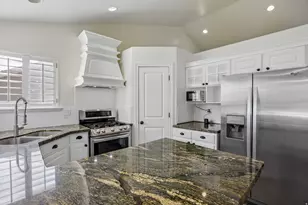 5284 W Leila Ln, Herriman, UT 84096 - Photo 10
