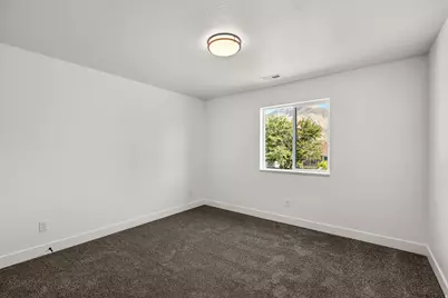 286 N Liberty Cove Dr #18, Harrisville, UT 84404 - Photo 10
