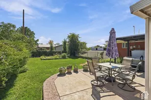 2960 E La Joya Dr S, Holladay, UT 84124 - Photo 28