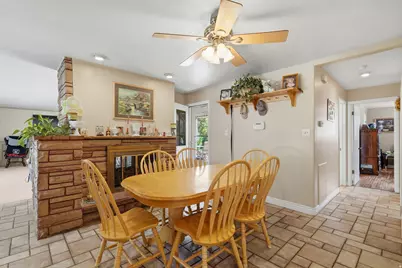 2960 E La Joya Dr S, Holladay, UT 84124 - Photo 8