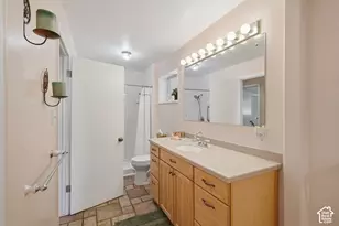 2960 E La Joya Dr S, Holladay, UT 84124 - Photo 14