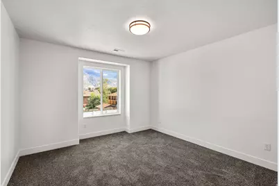 128 W Liberty Crossing St, Ogden, UT 84404 - Photo 12