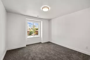 128 W Liberty Crossing St, Ogden, UT 84404 - Photo 12