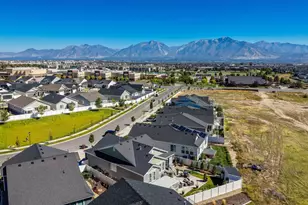 6079 W Teton Vlg Dr, Herriman, UT 84096 - Photo 30