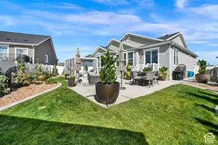 6079 W Teton Vlg Dr, Herriman, UT 84096 - Photo 4