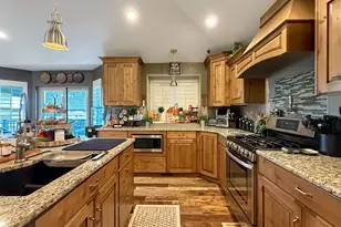 4863 Jacquelyn Park Ln, Taylor, UT 84401 - Photo 10