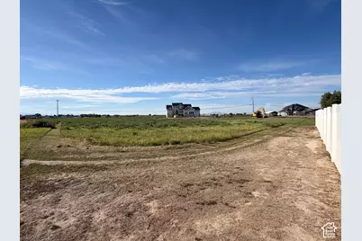 4863 Jacquelyn Park Ln, Ogden, UT 84401 - Photo 54
