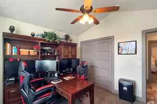 4863 Jacquelyn Park Ln, Ogden, UT 84401 - Photo 22