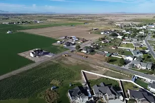4863 Jacquelyn Park Ln, Taylor, UT 84401 - Photo 50
